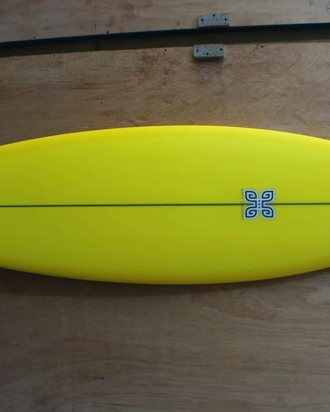 Han'd 5'11 epoxy 32.8L, new