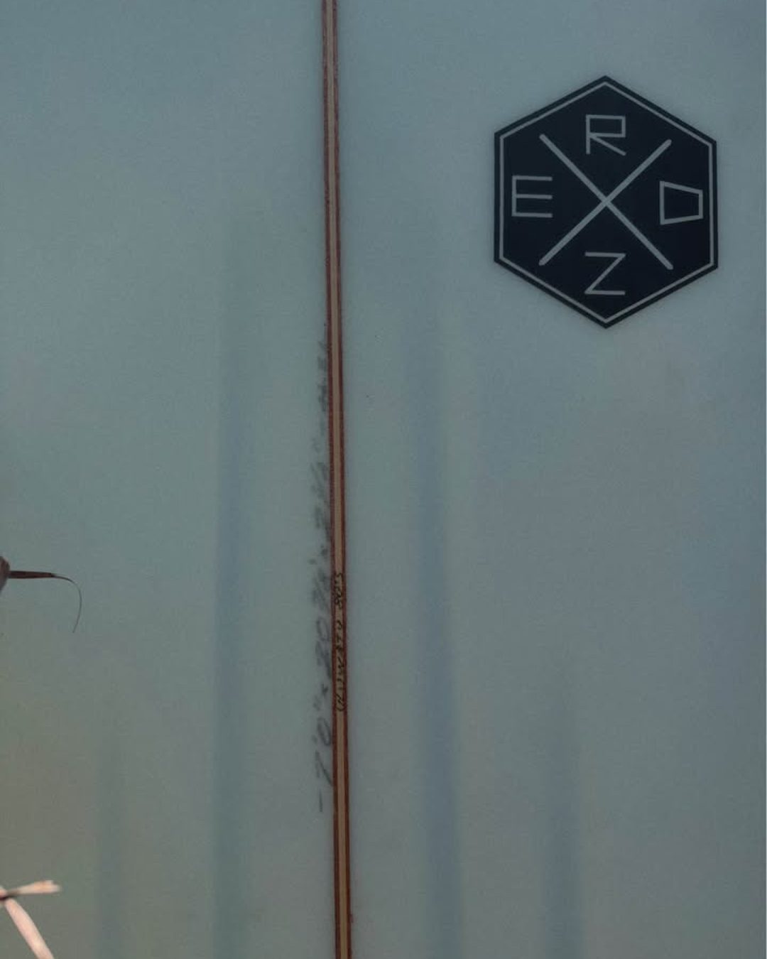Uluwatu 80s twin fin mid-length 7'0 by Patrick Napoli, photo 3
