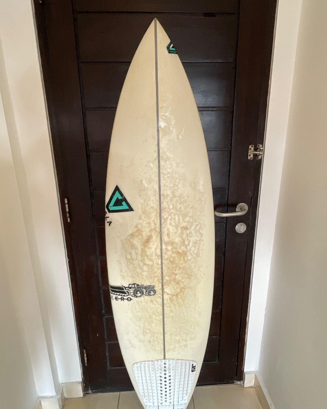 JS shortboard 5'10"
