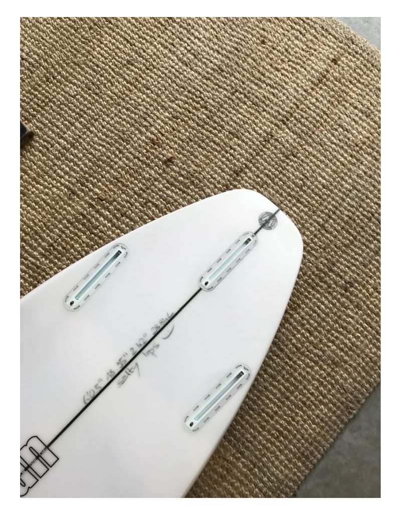 Mi/An 6’0 1/2", photo 3