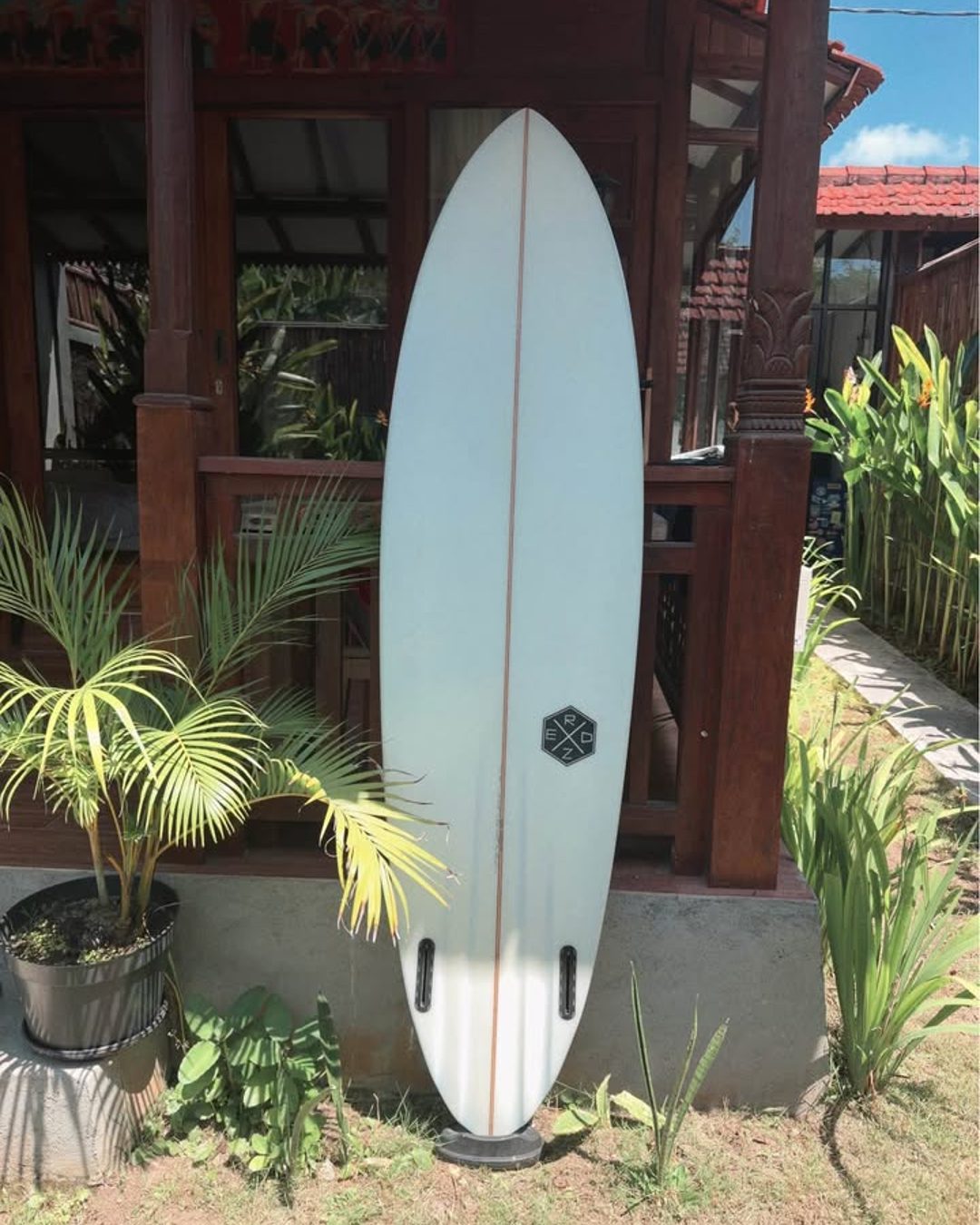 Uluwatu 80s twin fin mid-length 7'0 by Patrick Napoli