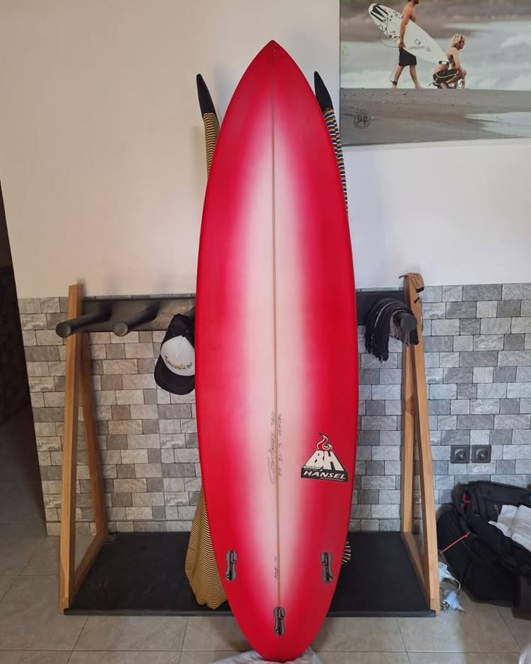 Bruce Hansel 7'0 round tail