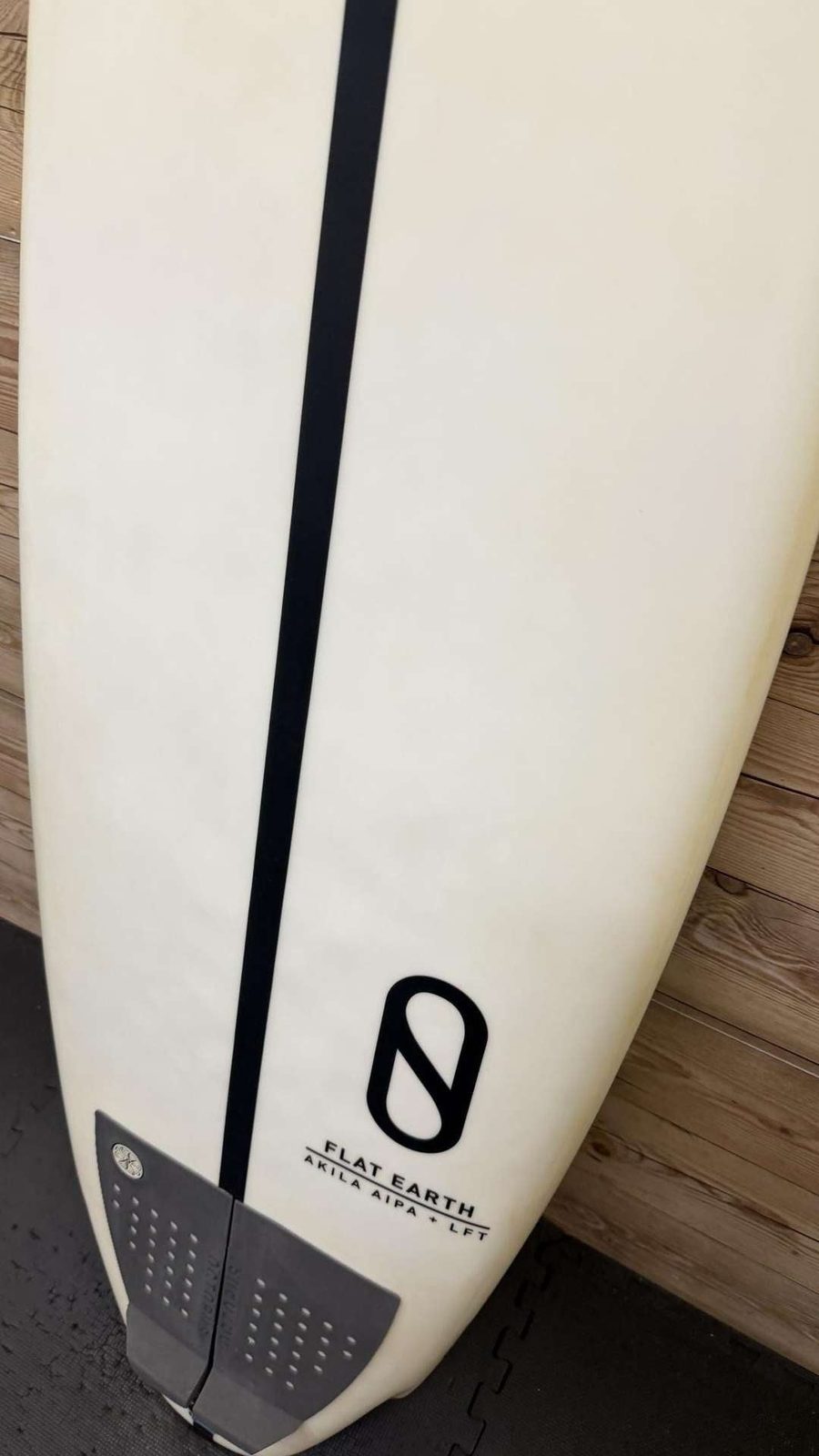 Flat Earth 5'10", photo 3