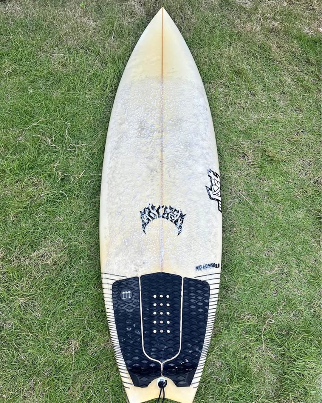 Lost Mayhem 5'11 28.8L with fins, photo 1