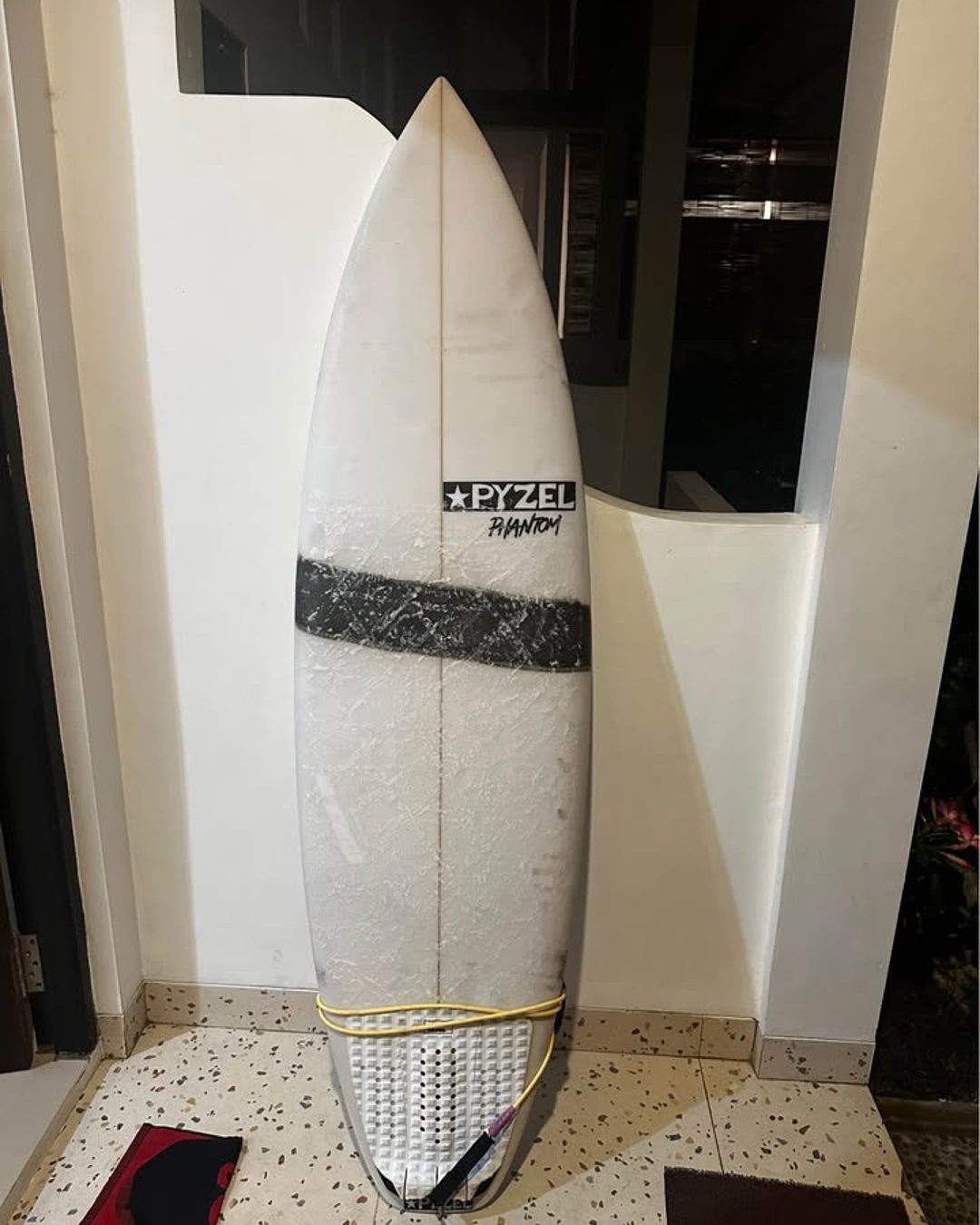 Pyzel Phantom, repaired