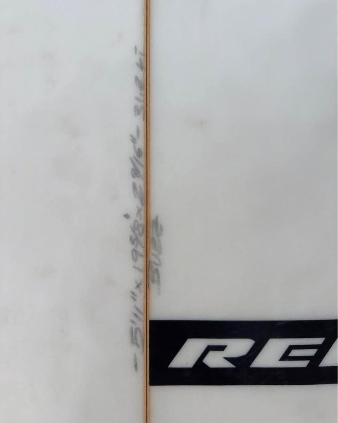 REDZ 5'11 31.2L with pad and leash, photo 3