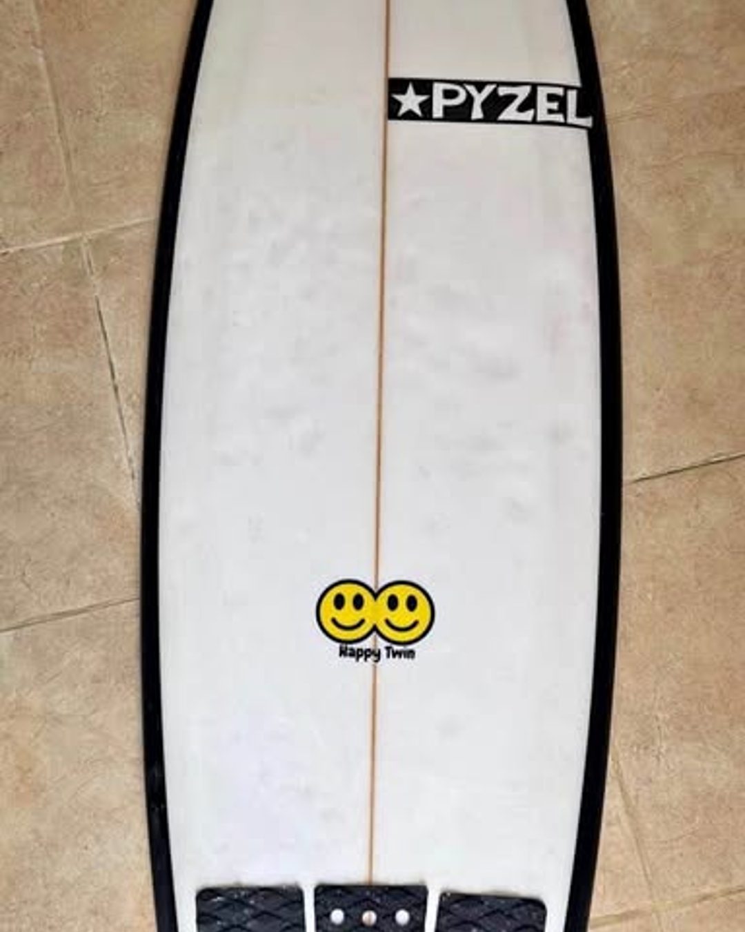 Pyzel Happy Twin 5'11 31L