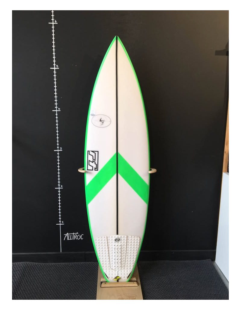 RT The Witch 5’8", photo 1