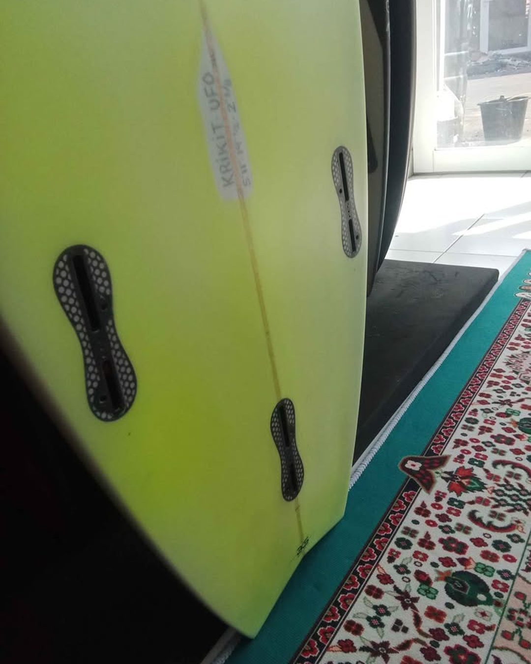KRIKIT UFO 5'11 31L PU, new, photo 3