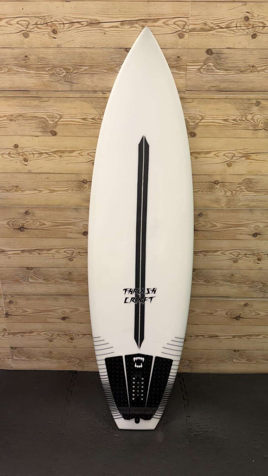 Bat Shit 5'10", photo 2