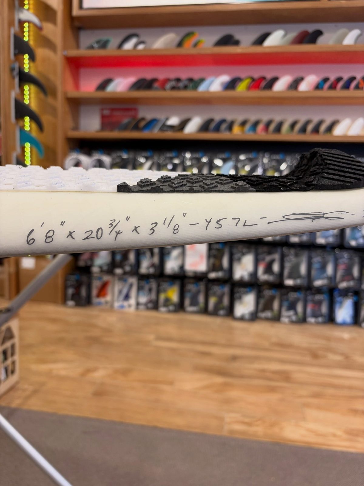 6'8" JS Industries Raging Bull HYFI 2.0 #8165 - Used Surfboard, photo 3