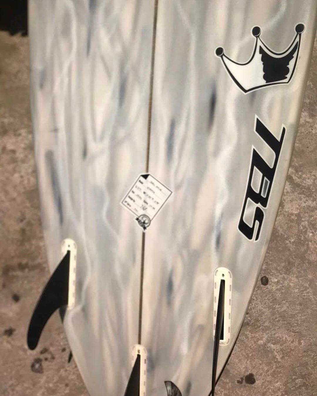 TBS 5'9 shortboard, made in Brazil, photo 2