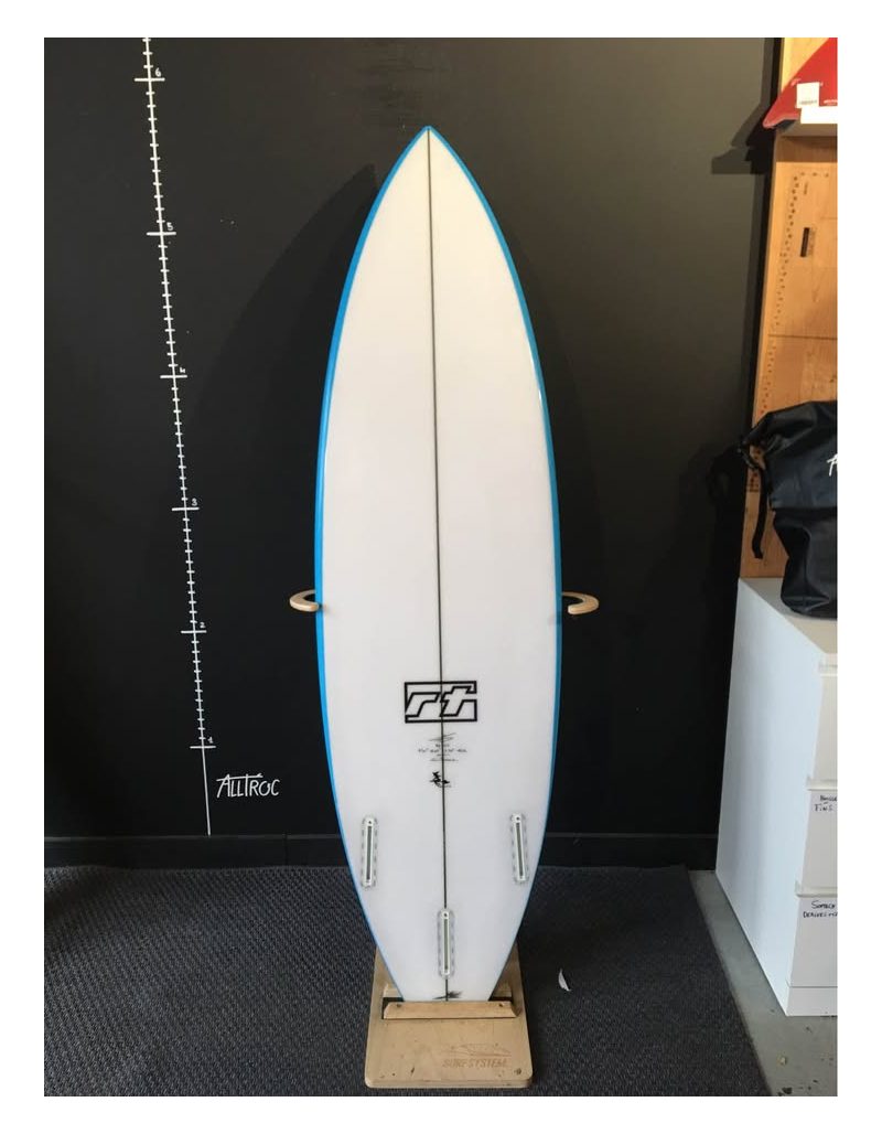 RT The Witch 5’10", photo 1