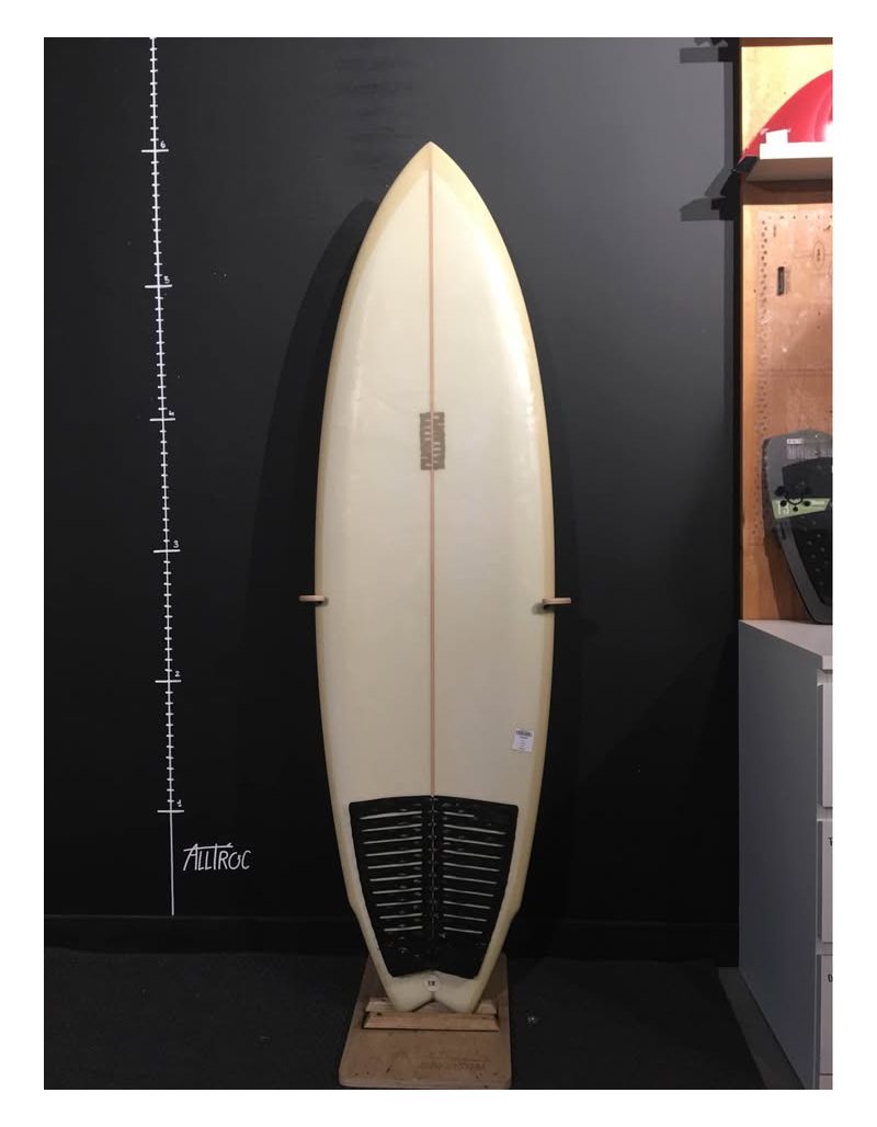 Primitive Blowfish 5’10", photo 1