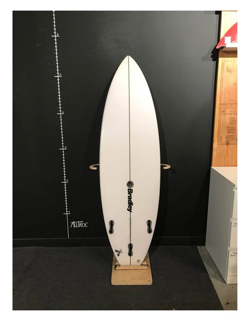 Bradley OnYA 5’8", photo 2
