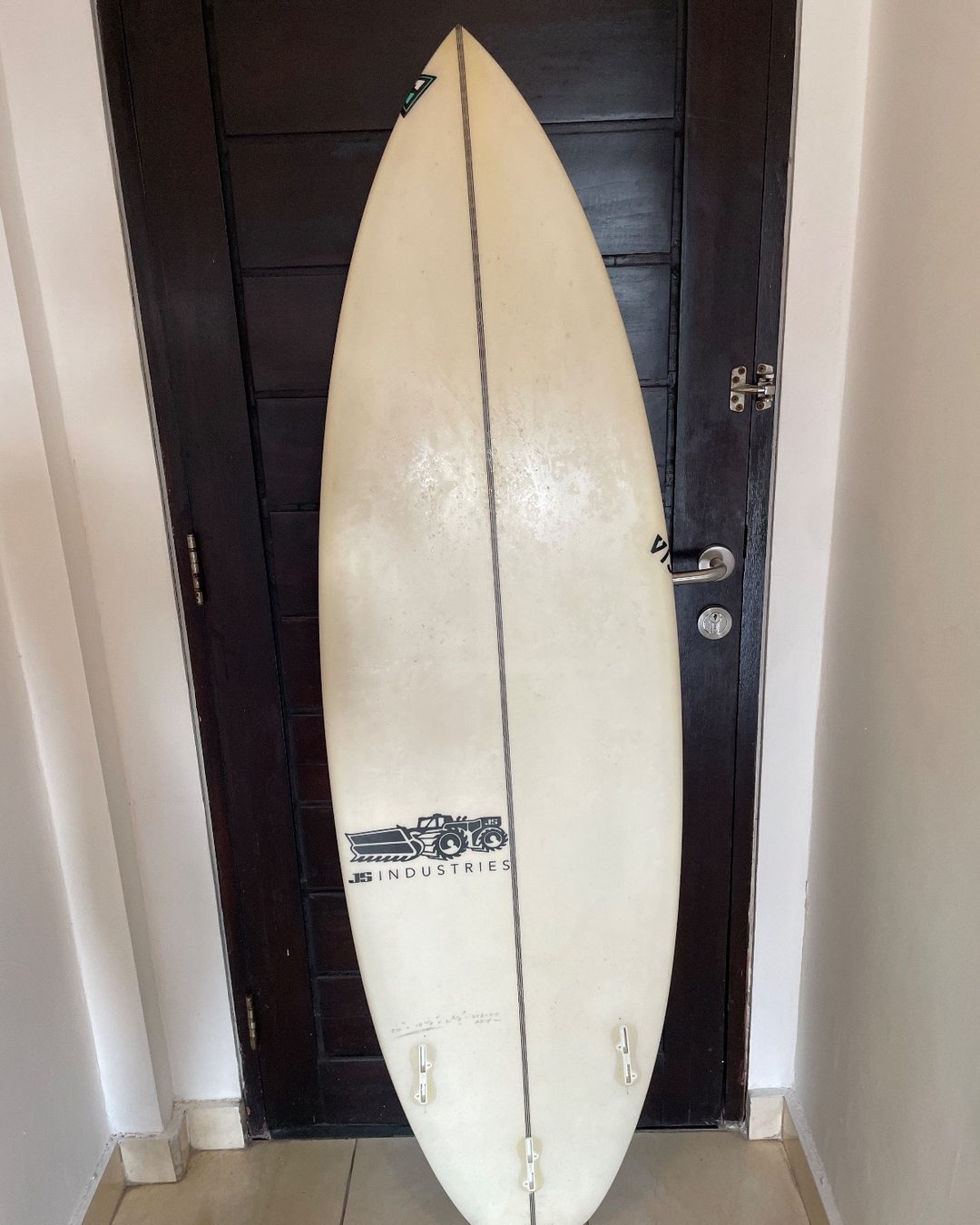 JS shortboard 5'10", photo 2